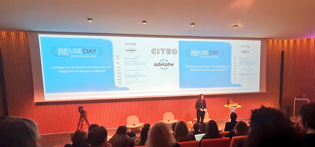 Eternity_syst's tweet photo. Yesterday the team was at the 3rd #ReUseDay @citeofrance to continue structuring the deployment of the #reuse of glass in retail. We are happy to contribute as an industrial reuse operator with +750 million packaging reused/year in Europe and North America 🚀 https://t.co/FAh8E5eRdn