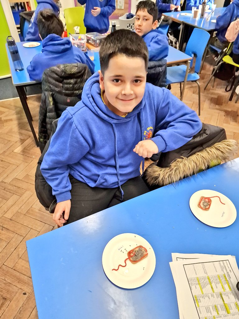 sthelensp's tweet photo. 🦠🧫Year 6 are very pleased with their Bacteria Biscuits! We can now name all the features of a bacteria cell and label scientific diagrams to show what we've learned! Now for the tasty bit! 🍪🤪 #sthpscitech #sthp4purposes https://t.co/jBBbBwZROh