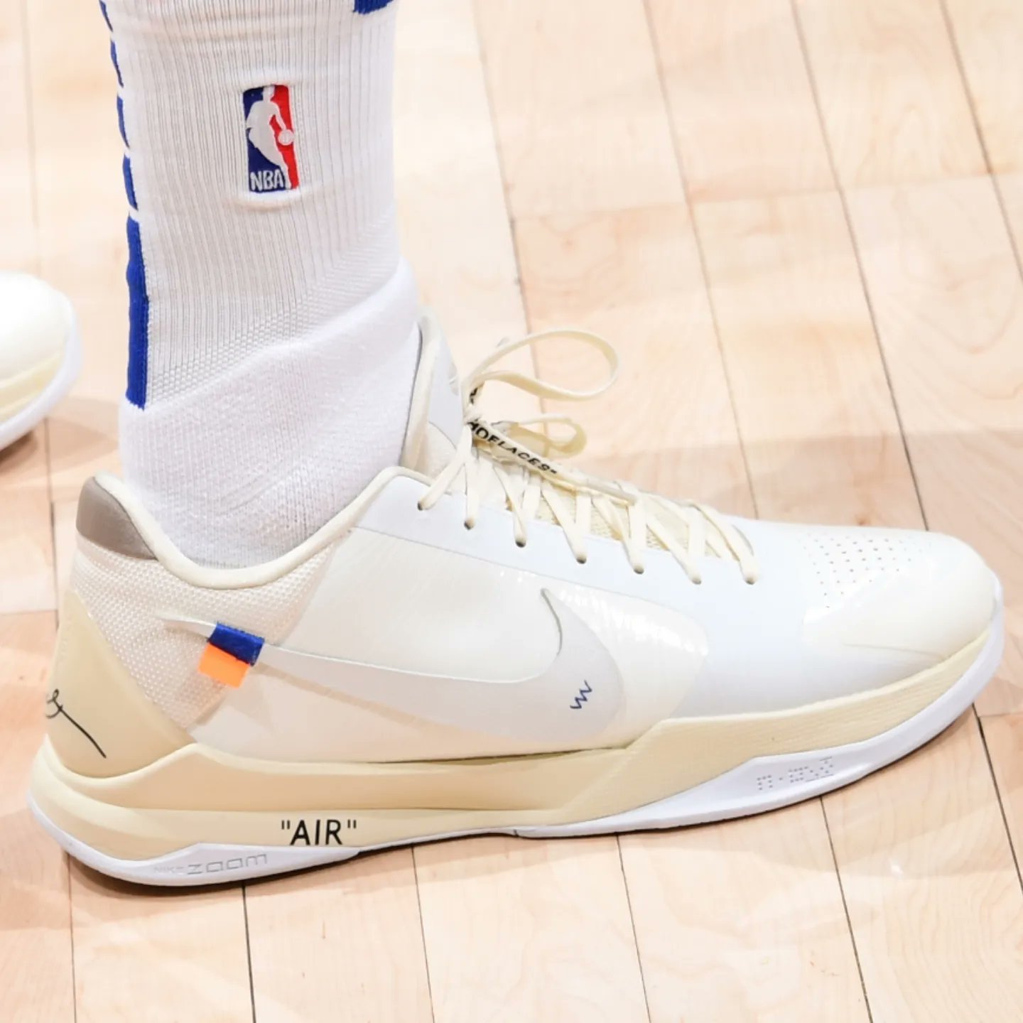 Kobe ad shop 1.5