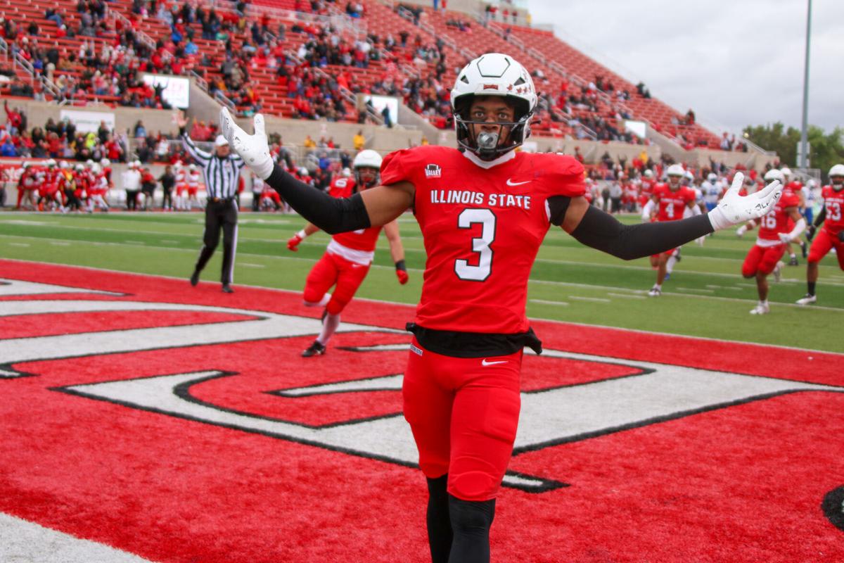 I'm extremely honored and thankful to receive an offer from <a href="/RedbirdFB/">Illinois State Football</a> 
<a href="/CoachSamOjuri22/">Coach_Ojuri</a> 
<a href="/HitterFootball/">Hitter Football</a> <a href="/EDGYTIM/">Timothy “EDGYTIM” OHalloran</a> 
<a href="/PrepRedzoneIL/">Prep Redzone Illinois</a> @Rivals_Clint @HSFBscout 
<a href="/LemmingReport/">Tom Lemming</a> <a href="/CSAPrepStar/">PREPSTAR</a> <a href="/AllenTrieu/">Allen Trieu</a> <a href="/CoachChris_Roll/">Coach Chris Roll</a>
