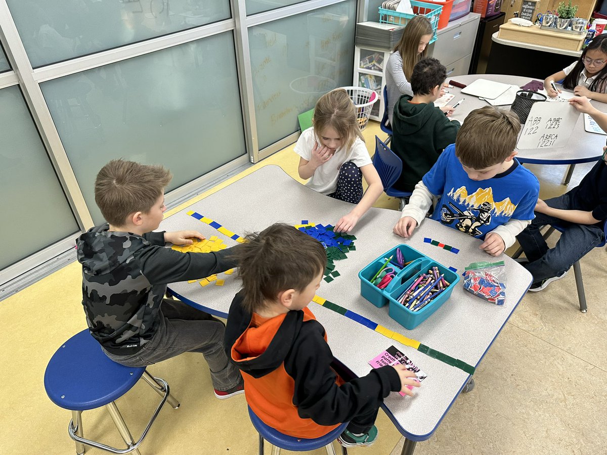 mabesmum's tweet photo. Grade 1/2 was hard at work creating growing and repeating patterns at St. Theresa school @HolySpiritRCSD I wish pictures could reflect the rich conversations and learning happening #loveformath #hs4 https://t.co/iZ73RigwfT