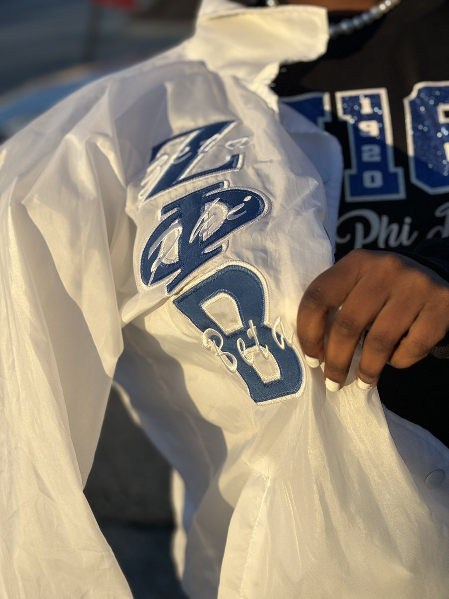 Booked & Busy 💙 tweet media