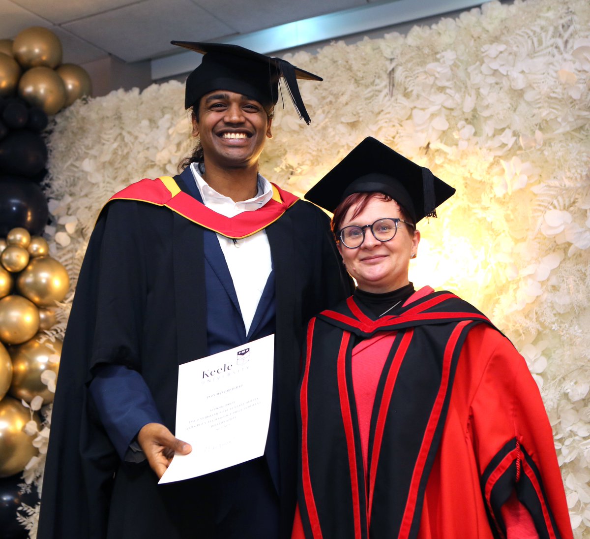 Congratulations to our school prize winners 👏👏👏 Chloe Virgo, Helen Naylor Burgess and Ivin Raj all scooped prizes for best MSc dissertation in their respective fields. #keelegraduation #ggegraduation #keeleuniversity #Graduation2024