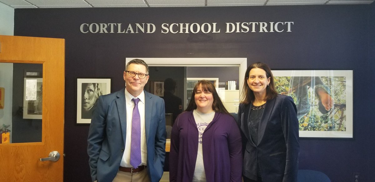 Melinda Person 🍎✌🌈 tweet media