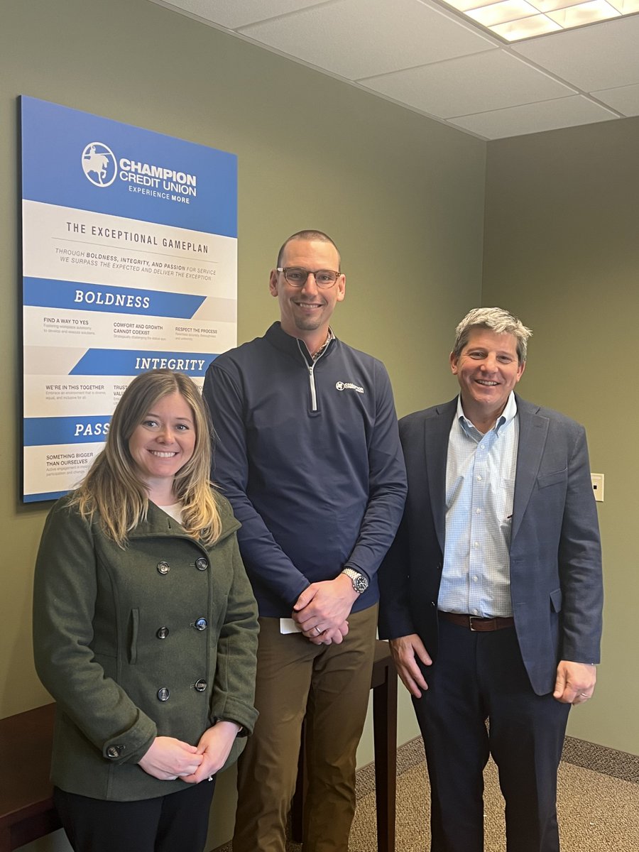 CCULAdvocacy's tweet photo. Dan and Lindsey stopped in to see @champion_cu's CEO Jake Robinson. Champion CU has a passion to serve their communities, especially the Town of Canton. Their #creditunion is here to make a difference! #credituniondifference #ncpol #ccul https://t.co/puAstOG2UR