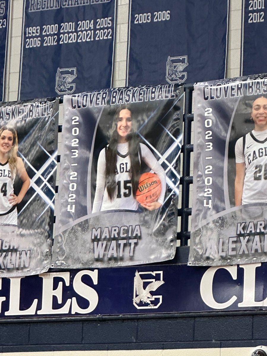 kimwatt's tweet photo. We are @Marciawatt24  biggest fans…

She’s an incredible leader. She cares deeply about her team and this game. She’s authentic, empathetic, confident, speaks up when needed and listens to learn….and soooo  much fun!! 

Basketball has taught  her so much…#class2024 https://t.co/Us1eSNq7ju