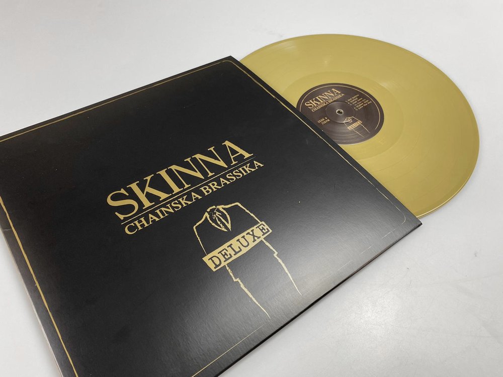 excessive_noise's tweet photo. Stoked to have been involved with the creation of this beautiful deluxe edition of Skinna for @ChainskaBrasika. Hasn't she come out gorgeous? 🙌🏻😋 https://t.co/eHondEjacu