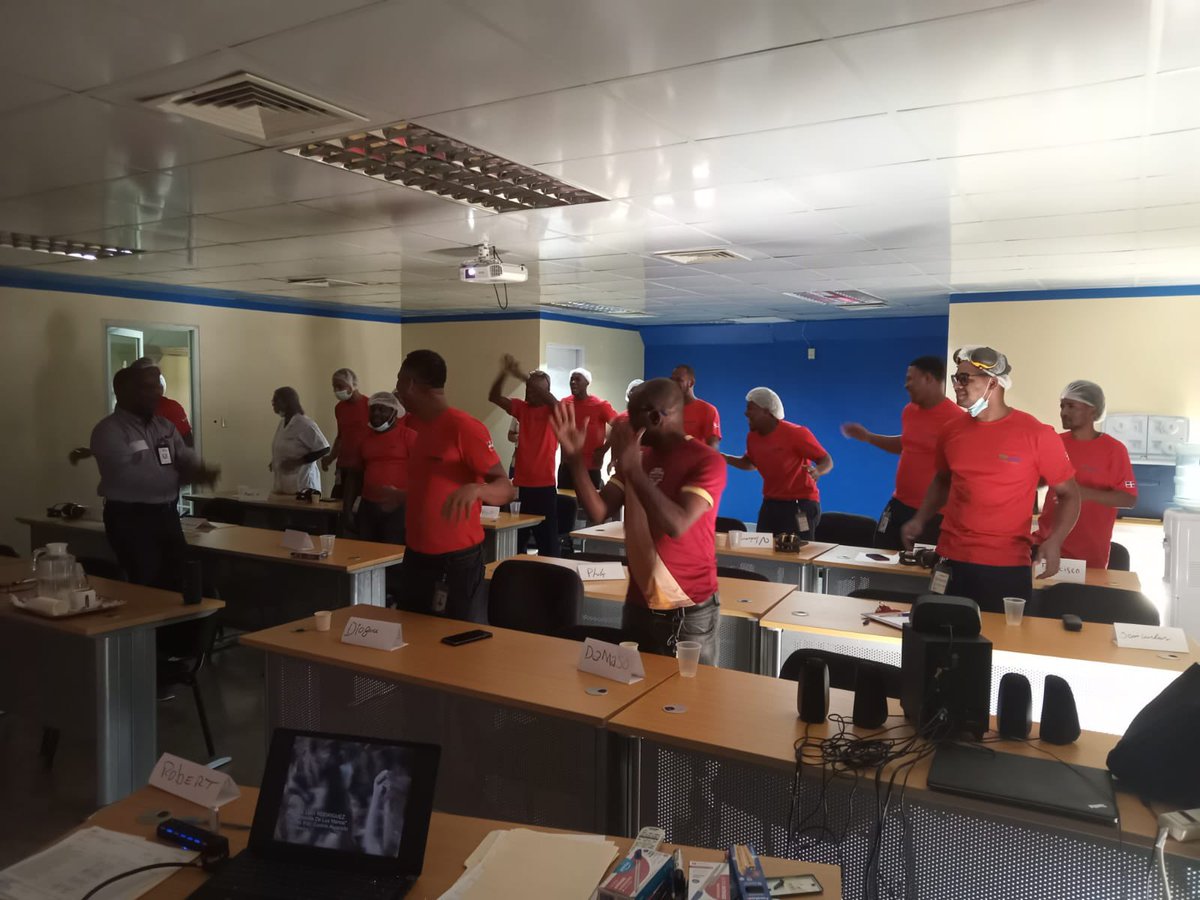 IngRobert75's tweet image. Iniciamos el año 2024 en capacitación de la formativa: Buenas Práctica Ambientales-BPA.
#Infotep #CapacitarEsProgresar