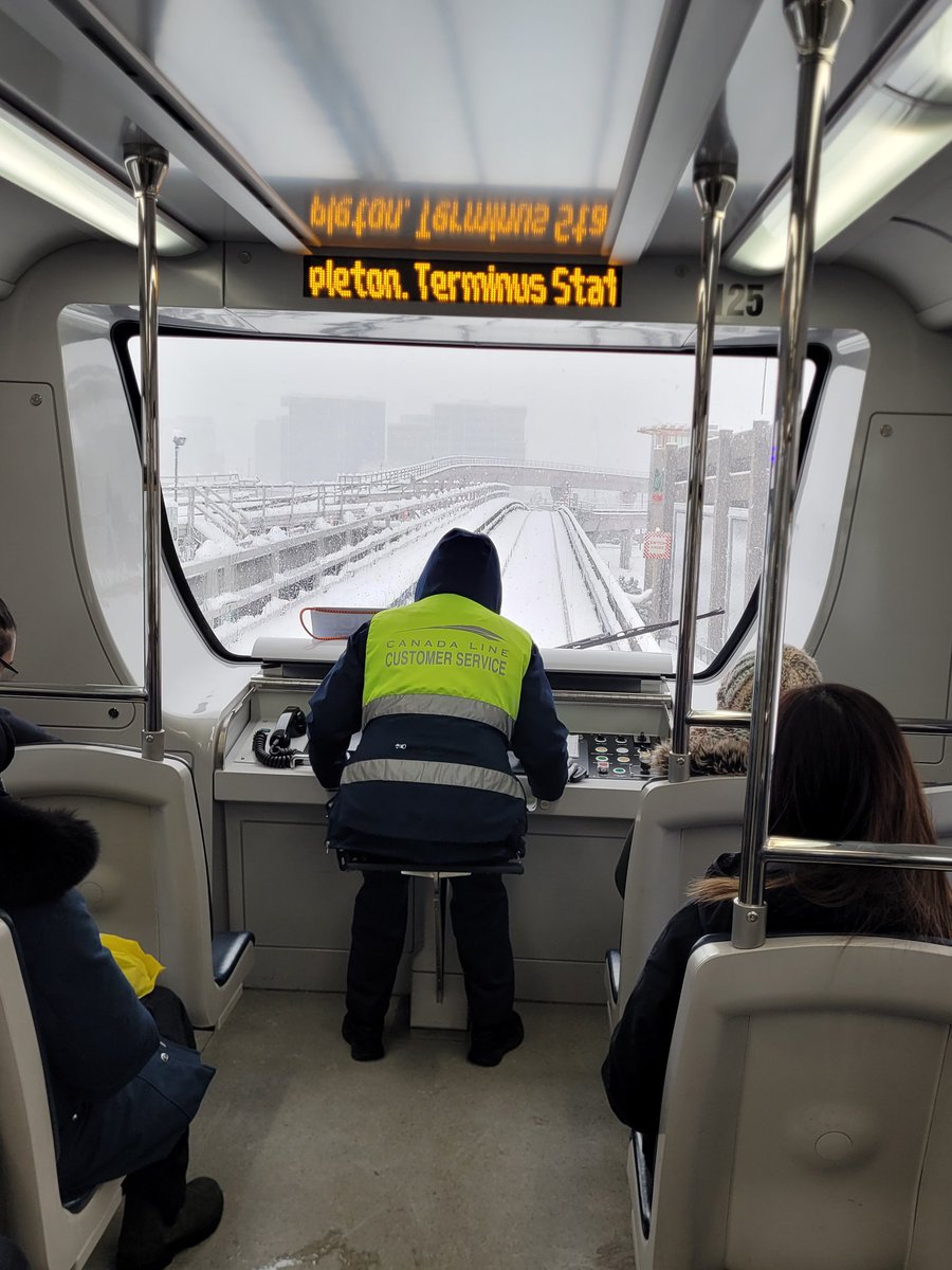 Great job <a href="/TransLink/">TransLink BC</a> ... Thank you for learning from previous #snow storms Vancouver. The normally automatic trains to the @yvr airport have been running smoothly thanks to your army of staff working hard to keep trains moving. Proof of the limits of #ai and automated transit.