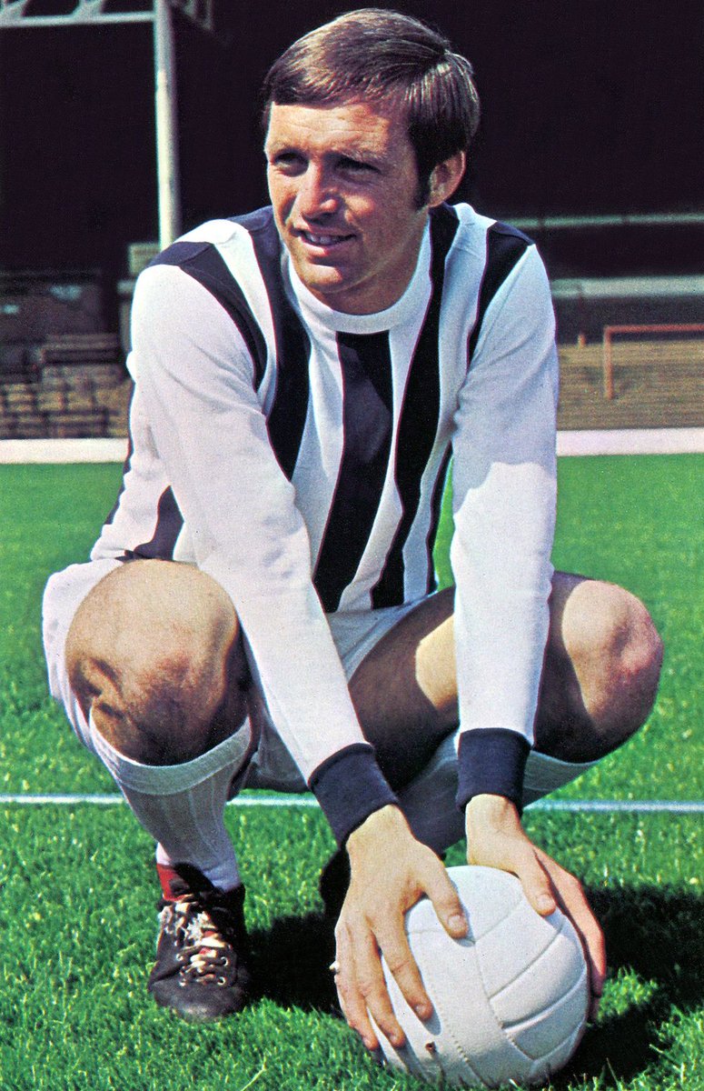 Remembering Jeff Astle who sadly passed away on this day in 2002 He was nicknamed ‘the king’ by the clubs fans at West Brom #WBA