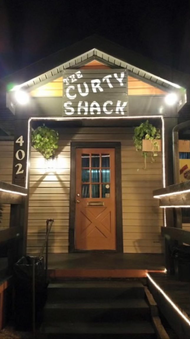 WE’RE BACK!! Normal hours starting tonight 🌙 
Shack opens at 7pm- Line ends!