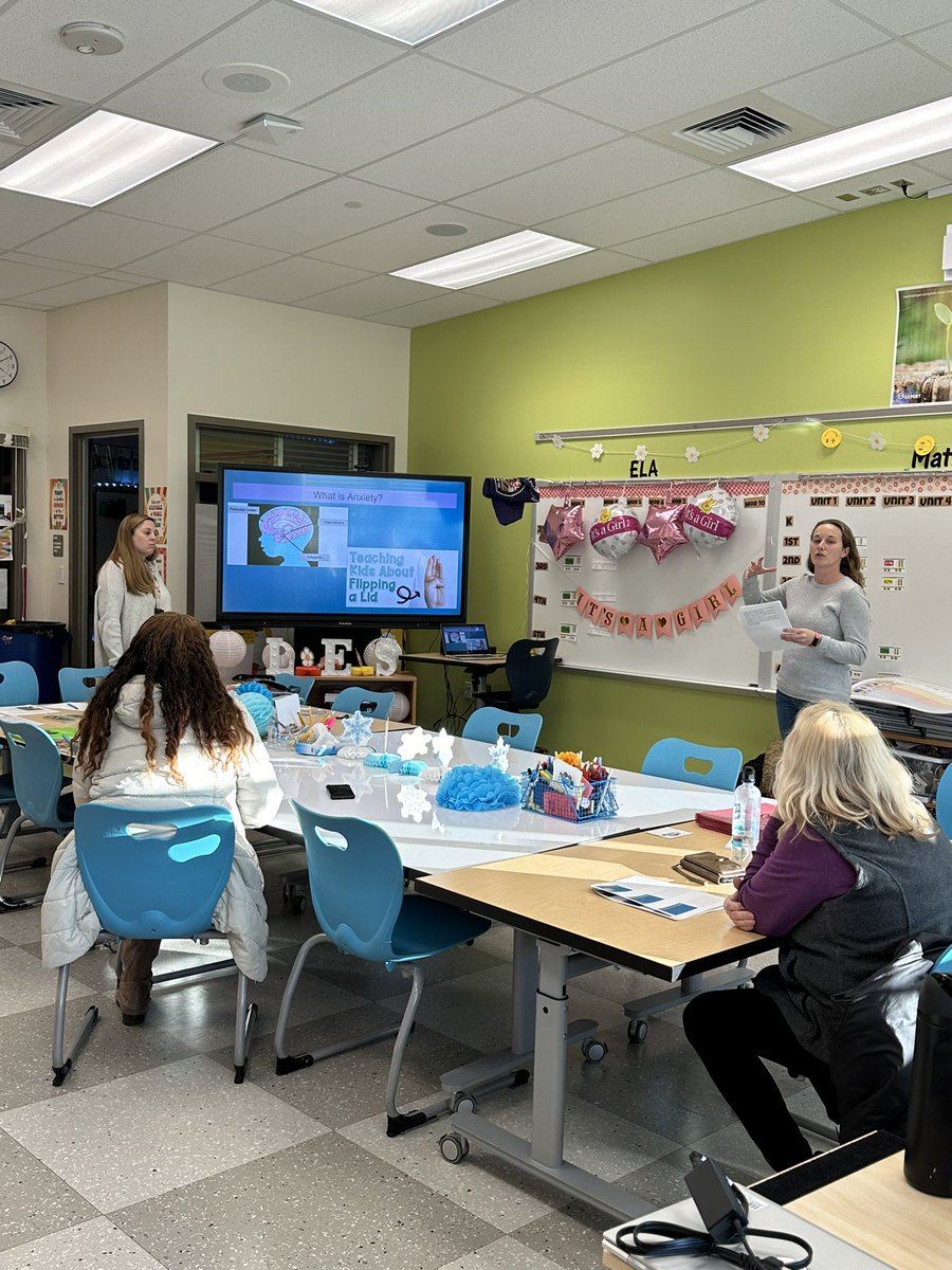 MsWestCSF's tweet photo. Our Parent Series focusing on SEL - Coping with Anxiety was a success! We had reoccurring parent attendance &amp; were able to speak in small groups with families. Our School Social Worker &amp; MTSS Coach put on an engaging discussion regarding strategies! @amcbride28 @Lansdowne_ES https://t.co/EDZs4jzH3H