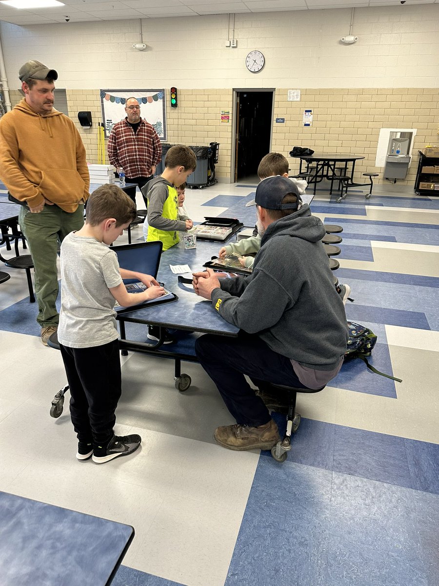 DrBryson23's tweet photo. Thank you @SeekersHit for coming out &amp; educating  our students in our new card club! 📣 Shout out to our club sponsor for getting parents involved! #studentengagement #cardclub 🐾💙 https://t.co/1OsKOjqurq