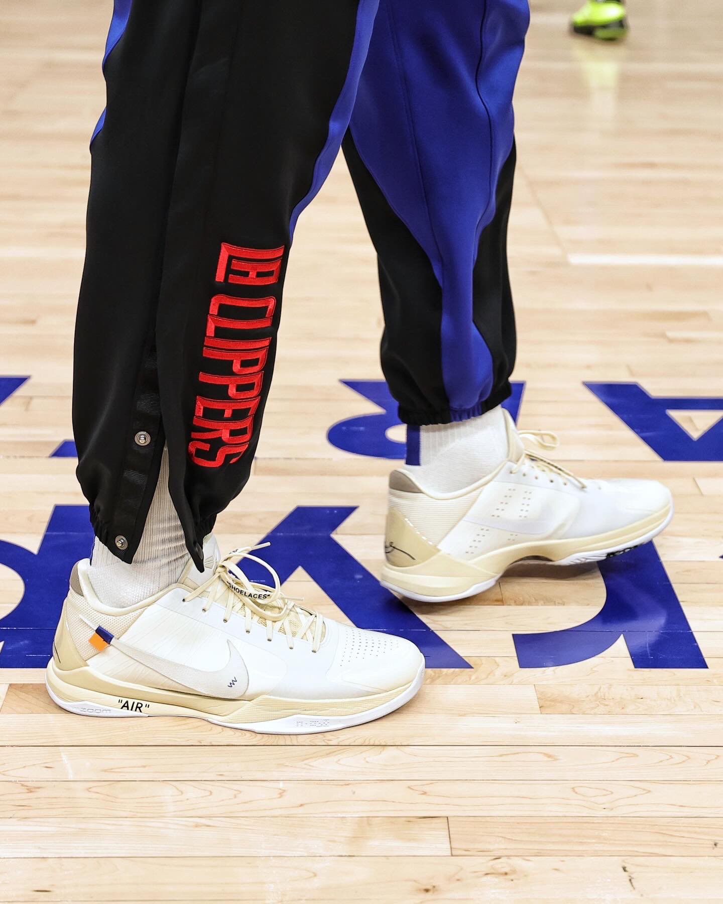 Off white kobe hot sale
