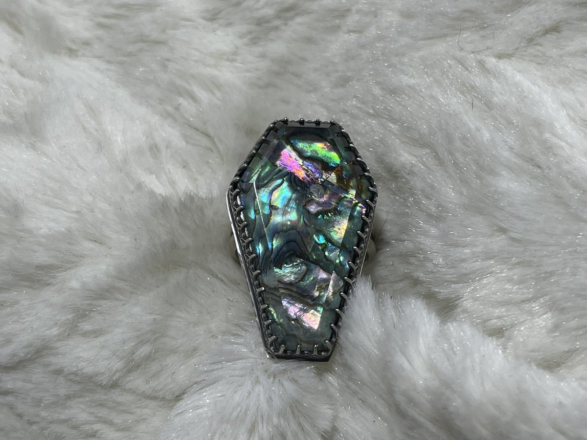MeadowstoneRVA's tweet photo. A few new things have hit the shop! Glow in the dark and abalone shell coffin rings and tarot card earrings! https://t.co/0QSouQVpvB