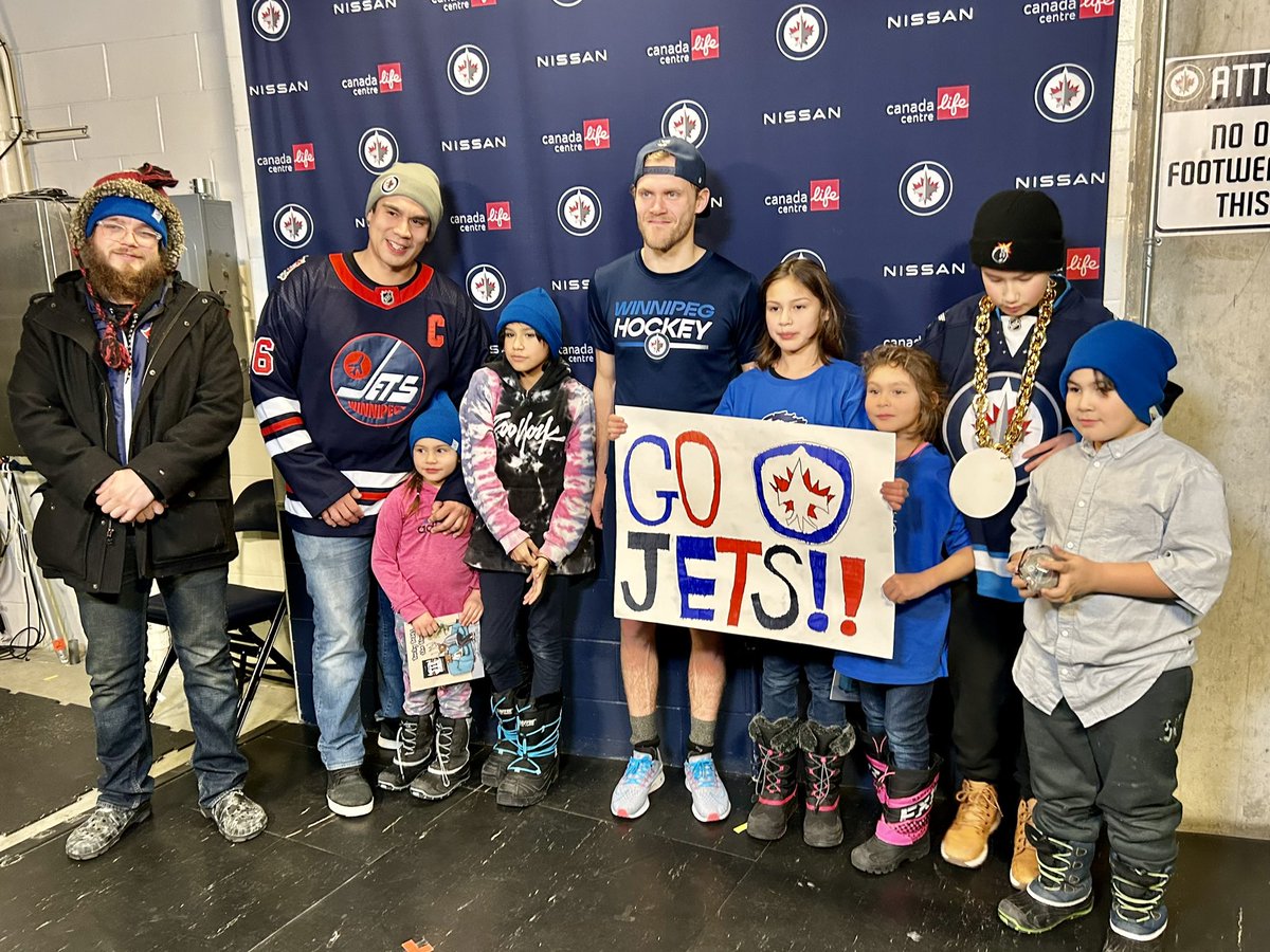 NHLJets's tweet photo. Yesterday was a big win for the team AND for #Project11! From the anthem singer, puck drop kids, to hundreds of P11 kids in the stands, last night was special for everyone involved 🫶
To bid on Hockey Talks hoodies in support of the @TNYouthFDN, visit ▶️ https://t.co/0uSWGB4pbJ https://t.co/do2e0CPsSS