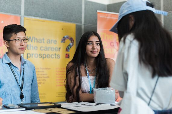 🧐 Wondering about your path after A-levels? Explore the diverse field of Population Health Sciences at @UCL_IEHC's taster session. 📅 12 February 2024, 11:00 - 14:00 📍 UCL Bloomsbury Campus Find out more bit.ly/3GDYnmx