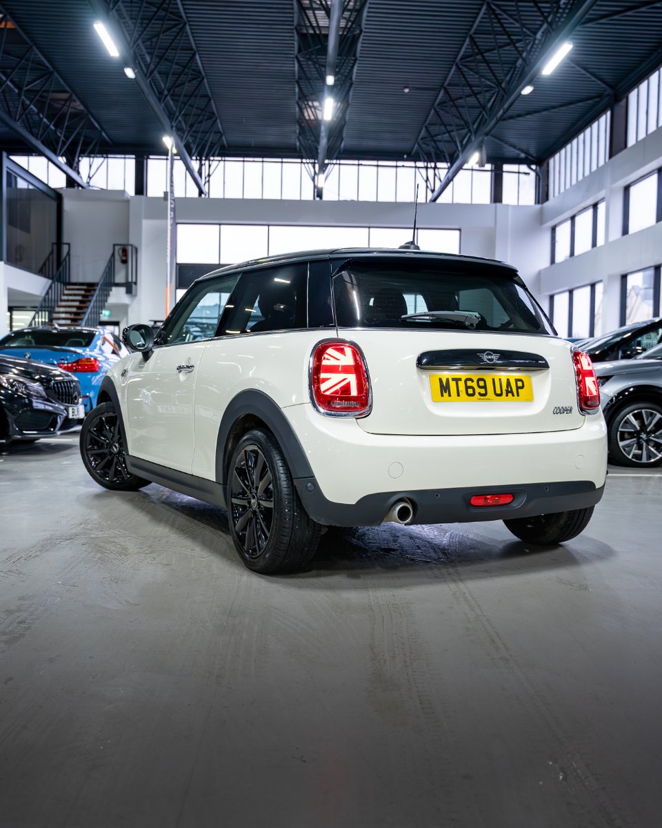 TheCarGroupUK's tweet photo. MINI Hatch Cooper

🚗 1.5 COOPER CLASSIC 3d 134BHP
🛣 19,438 Miles
🧽 Premium Valet
🚪 5 Doors
⛽️ Petrol

The Car Group, Derby Way, Bury, BL9 0NJ
Call us 📱 01617977977
Direct Message 📨 https://t.co/fPtnJVQNYg