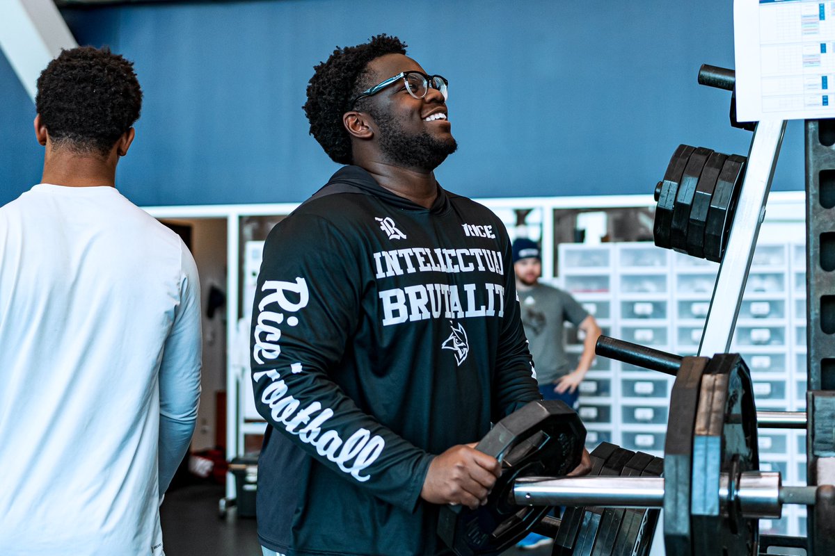 In the Lab 🏋️

#GoOwls👐 x #RFND