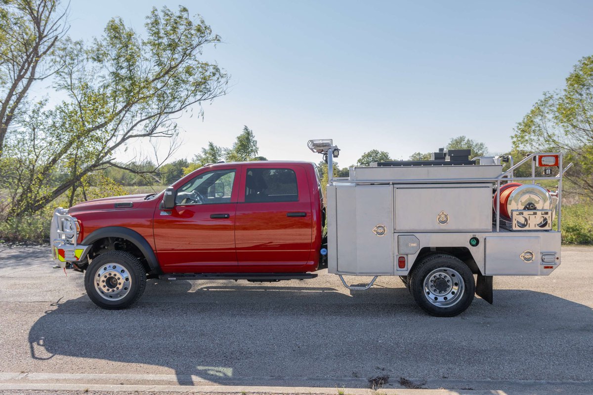 Skeeter Emergency Vehicles tweet media