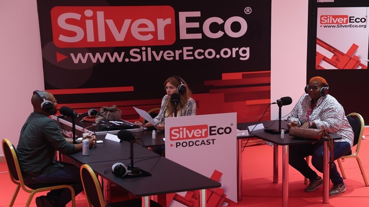 SilverEco_Fr's tweet photo. #Podcast #BienVieillir aux Antilles avec @OvarburyM @Ailesdesanges et @OveCaraibes 

. https://t.co/2Jh9FawF64 #SilverEco https://t.co/iqTTa2vmaU