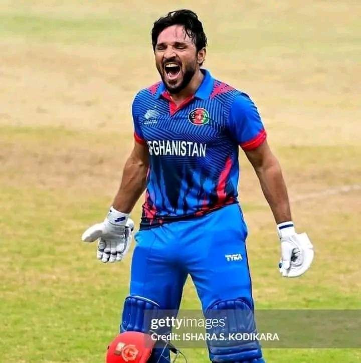 Rkkhattak01's tweet photo. All friends, please respect this young man with hearts.
#afgvsindia…
#INDvAFG https://t.co/olJWd9jeOl