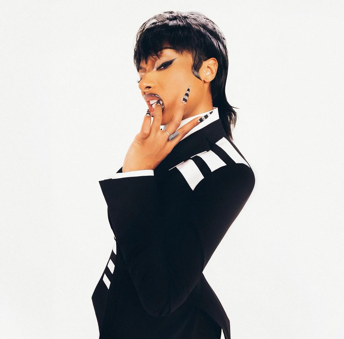 stallionaccess's tweet image. Megan Thee Stallion will be presenting at the 2024 Crunchyroll Anime Awards on March 2nd in Tokyo, Japan.