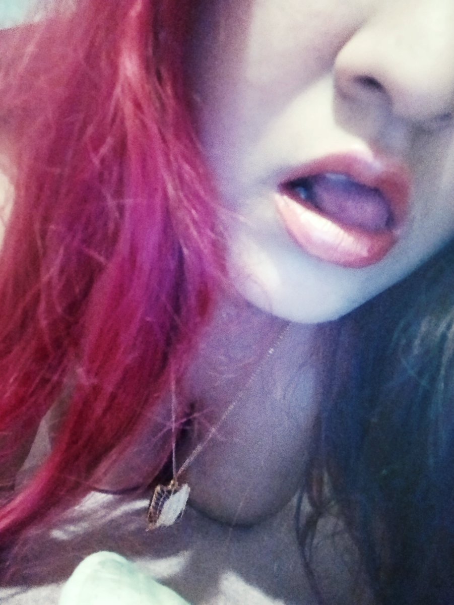Dylalyla's tweet photo. I'm new #onlyfansgirl 
Plus size 😋😚 #of #onlyfans_girl #onlyfanscreator #onlyfanspromotion  #breast #animegirl
Katt my bio link!! https://t.co/Jbw4wgrq3Q
