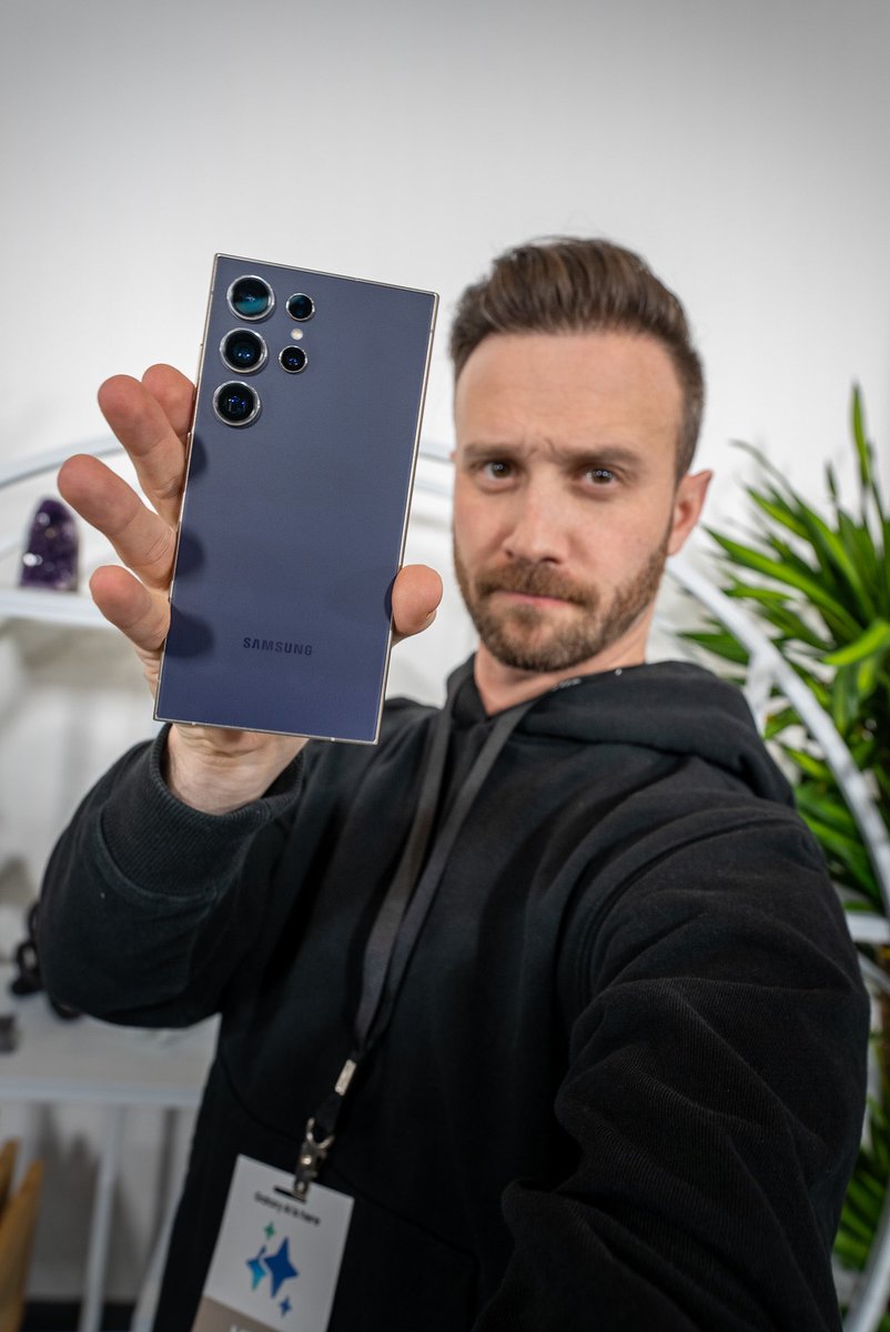 theunlockr's tweet image. The new @SamsungMobileUS S24 series 👉

📷: ZVE1 (edited in Lightroom) 

#SamsungUnpacked