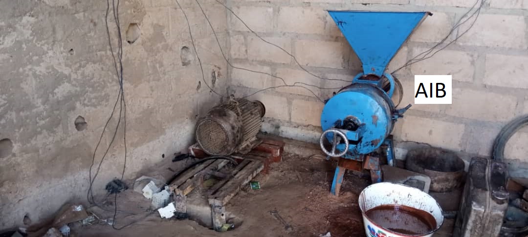 TiladoAbga's tweet photo. #Burkina : Une sexagénaire a été tuée mercredi dans un moulin à #Kombissiri (#CentreSud), parce que le voile qu’elle portait, s’est retrouvé accidentellement dans l’engrenage de la machine, rapporte l’#AIB. #Lwili #TL226 #Compassion #Prudence https://t.co/uwXlQgXFdF