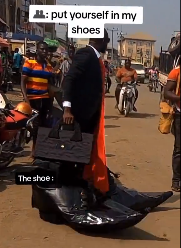 boot_eth's tweet image. 😂😂😂 #Shoe