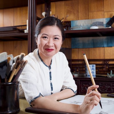 LanChiann's tweet photo. #NewProfilePic I’m most happy when working in my studio! @LanChiann #artist #contemporaryart #FEMALEARTIST https://t.co/MEev2MkZuX