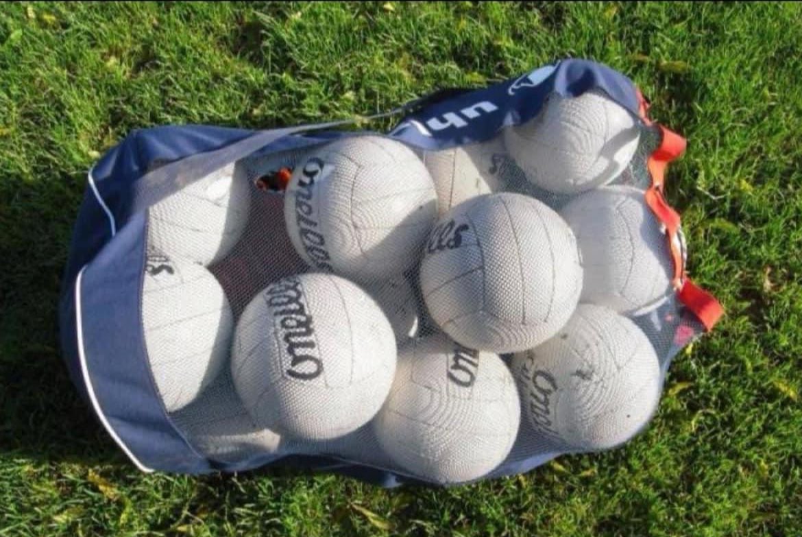 Munster Post Primary Schools Wednesday Results: TUS Corn Ui Mhuiri 1/4 Finals (19 A F) Mercy Mounthawk 3-12 St Francis College 3-06 Tralee CBS 2-13 Abbey CBS 1-05 TUS (19 D F) Semi Finals (19 D F) CBS Dungarvan 1-07 St Declan’s 1-06 Mungret CC 4-11 St Caimins 3-06.