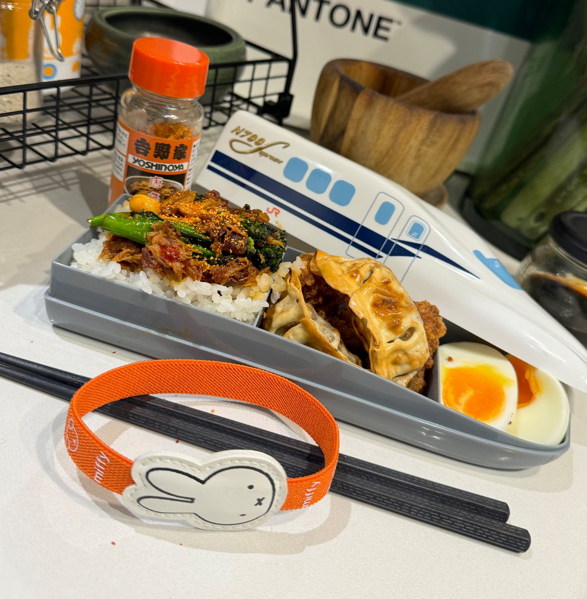 Hollie Bennett tweet media