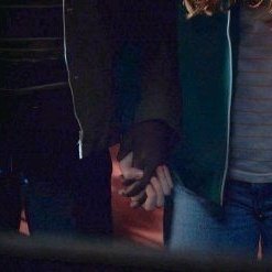 archivelumax's tweet image. lumax holding hands ❤️‍🩹