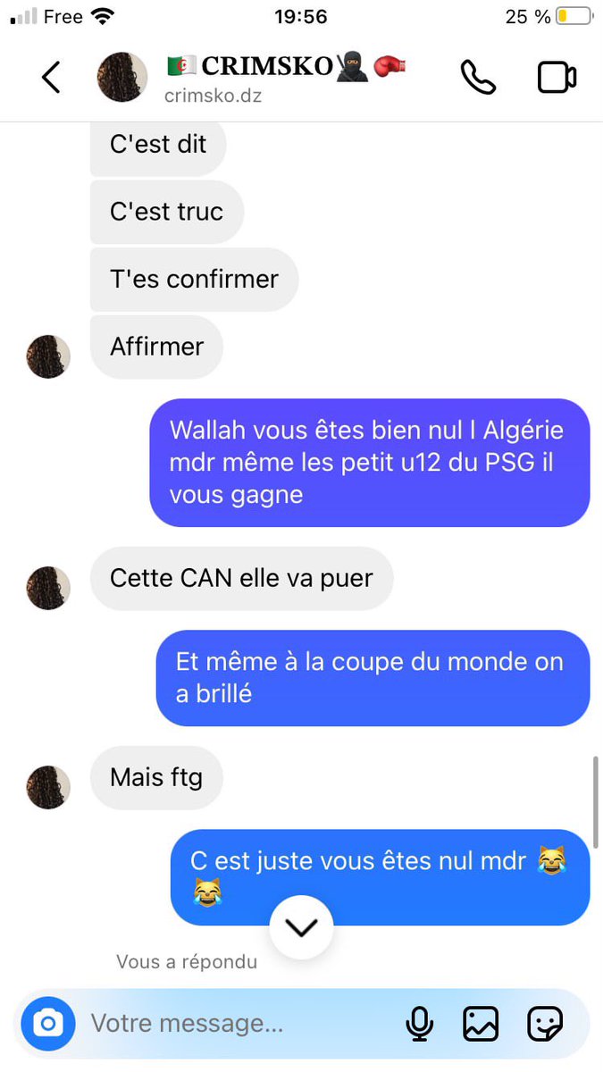 zedrox52113398's tweet photo. Je suis tombé sur un gros cas là 🤣🤣 une algérienne qui critique le Maroc regarde ce qu’elle dit 🤣 https://t.co/Q23ncGFwJJ