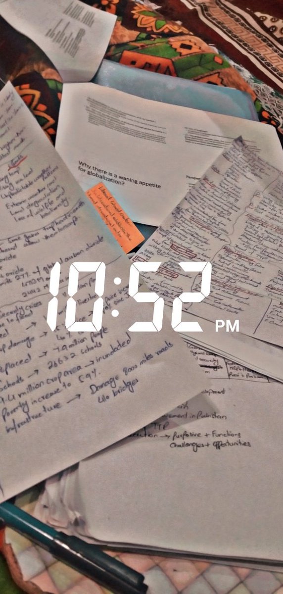 Zain_horian0's tweet image. "Parhai mein duba hua hoon, kitaabon ka saath chhodne ka mann nahi karta. 📚✨ Koi study tips ya motivation? Share karein! #StudyMode #StudentLife"