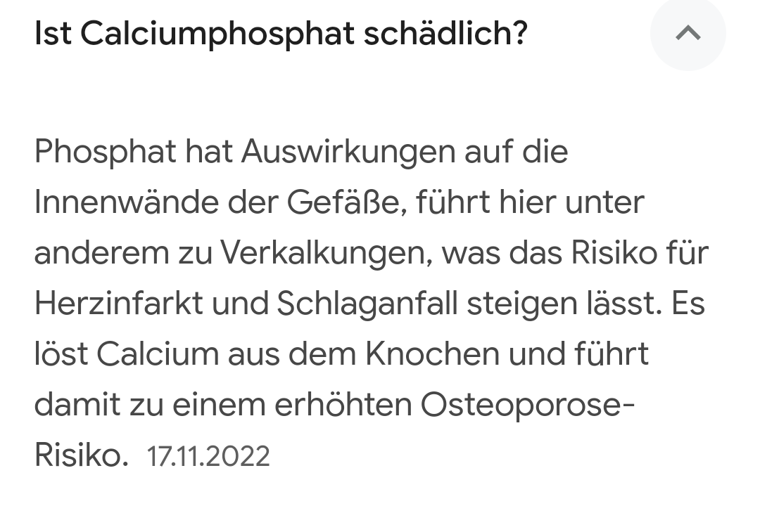 Kaizen_33's tweet photo. Sorry, wie kann man so blöd sein, &amp; 2,55€ für ein Liter Wasser, 10% Hafer, Rapsöl &amp; Dikaliumphosphat ausgeben? Zumal Rapsöl #Eruca-Säure beinhaltet, die u.a. den Herzmuskel schädigt, ironischer Weise warnen gerade Veganer vor dem Verzehr! Kaliumsulphate sind auch richtig mies! https://t.co/bpkuLoszdD