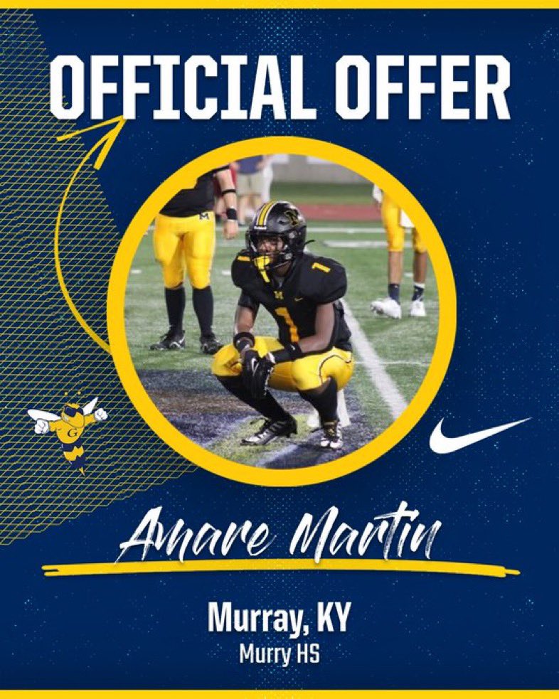 After a great conversation with <a href="/JameslewisCoach/">James Lewis</a>. I am blessed to receive an offer from Graceland University🟡🔵. <a href="/GracelandFB/">Graceland Football</a> <a href="/murrayhighFB/">Melvin Cunningham</a> <a href="/Coach_Hugo33/">Hugo Hernandez</a> <a href="/Dickerson_Coach/">Coach Dickerson 🐯</a>