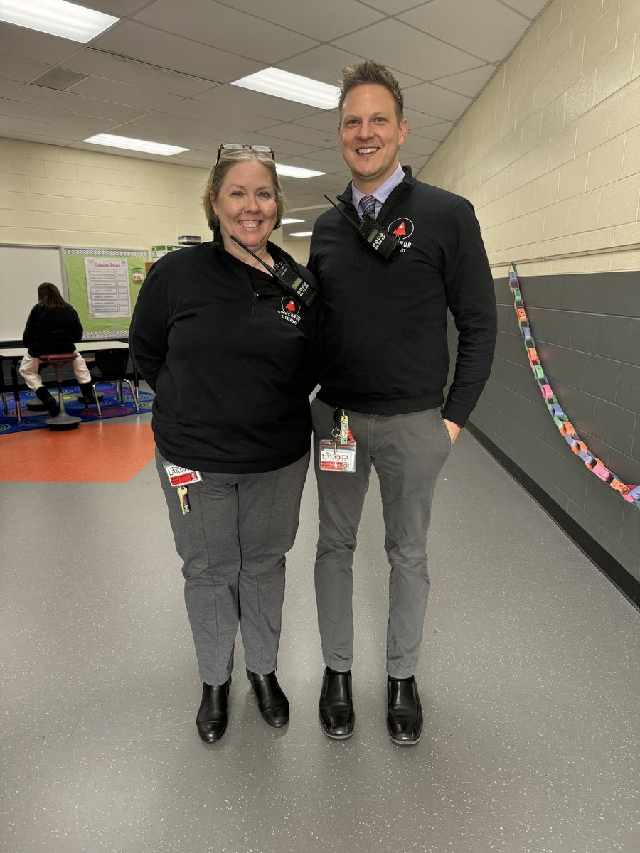 LakotaEndeavor's tweet photo. Mrs. Webber and Mr. Schneider decided to twin today! Let’s make it a great day Rockets and finish strong! @LakotaDistrict #twins #rocketproud https://t.co/CYks3xj9g3