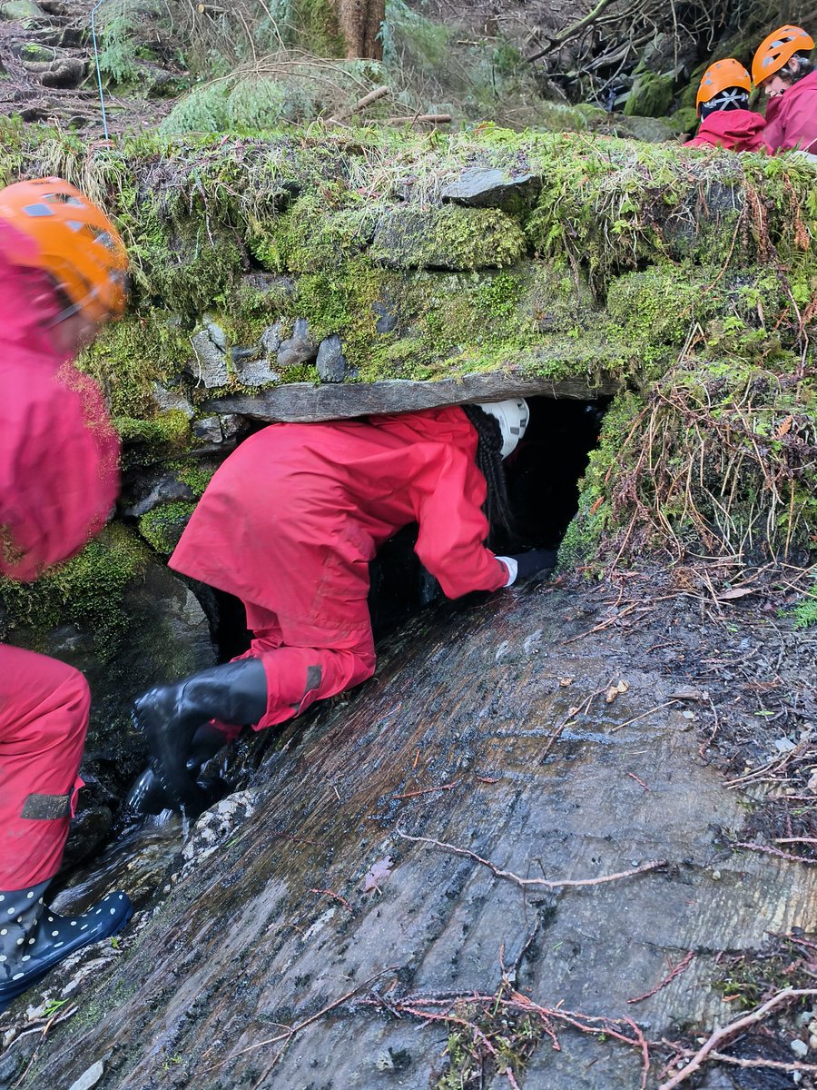 We have had another wonderful day of caving, forest walks, canoeing, high ropes, abseiling and gorge walks 🧗‍♂️⛰️😃 We are so proud of every one of our Primary 7s 🌟
