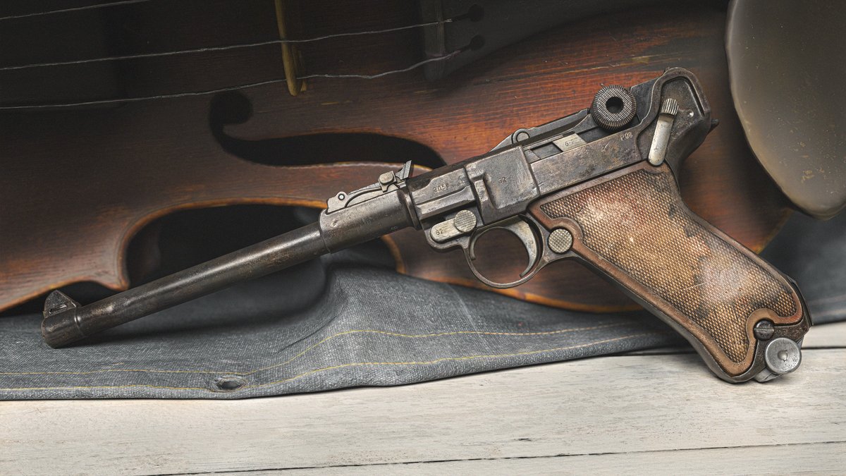 marmosetco's tweet image. 🎨 Toolbag Artist Highlight - Luger P08 Artillerie Pistol by @FrBulix 

Find more of Jérôme's work on Artstation: artstation.com/bulix

👉 Tag your art with #madewithMarmoset for a chance to be featured.

Bake, texture, and render your art in Toolbag: marmoset.co