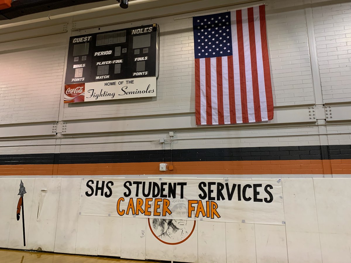 Wind Academy was happy to visit Seminole High School today to talk to students about our 3 week GWO Wind Technician program! windacademyusa.com #seminole #Florida #Careers #wind #RenewableEnergy #Orlando #education #jobs #climbing #energy #sanford #engineer #engineering
