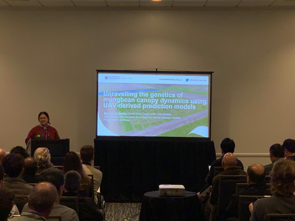 What an opportunity to present my research on using UAVs to dissect the genetics of mungbean canopy traits at my first #PAG31 Conference in San Diego! A massive conference with so many incredible researchers from around the world 🎉