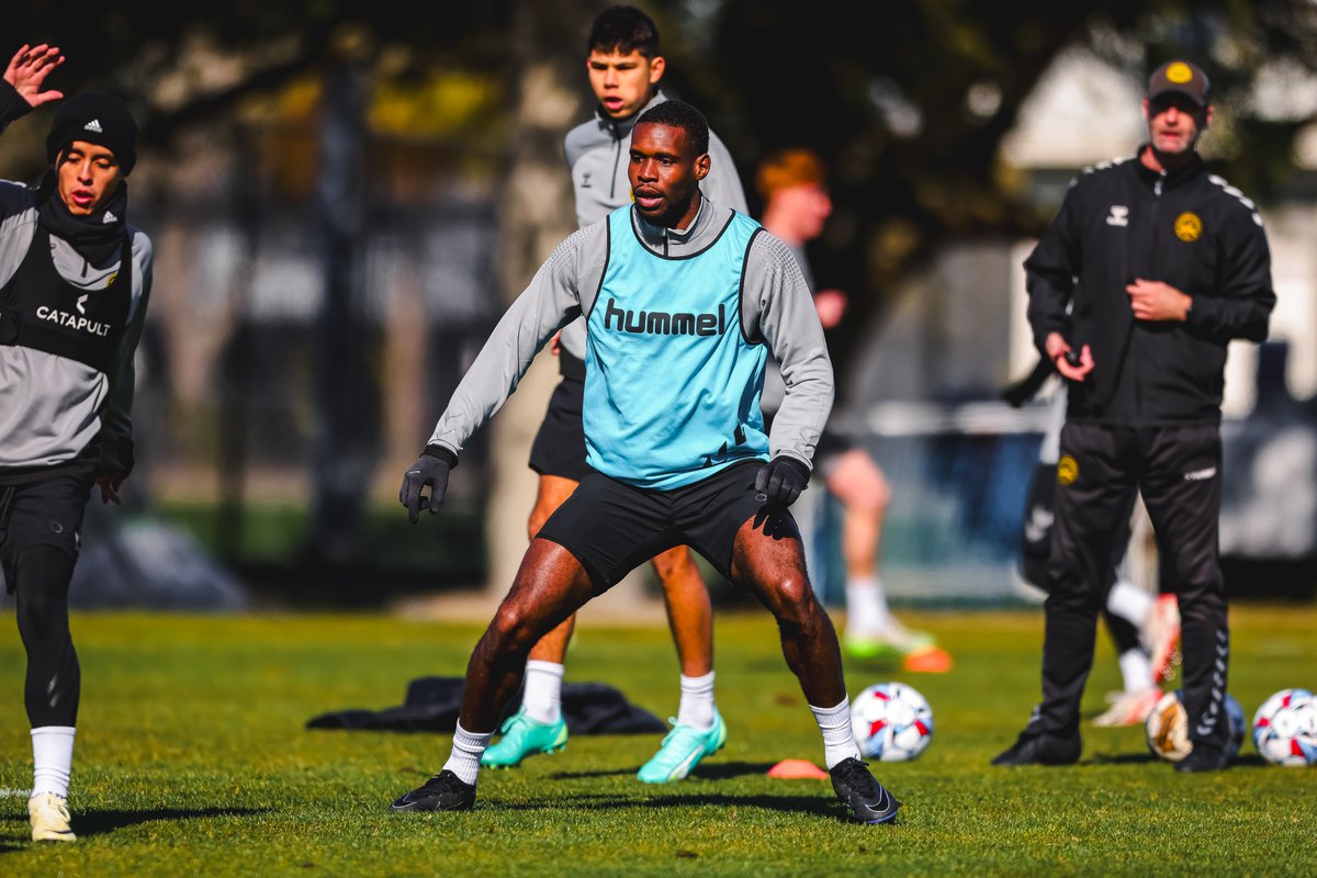 Putting in the work 👊

#CB93 | #YourTownYourClub