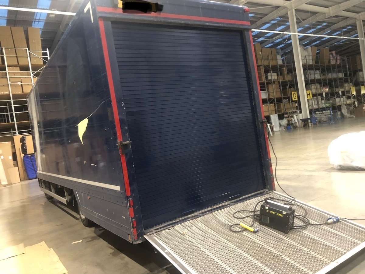 Double4Ltd1's tweet image. Time is money! Experience 15-minute dispatch and rapid tail lift and shutter repairs. We understand the urgency and aim to get you back on the road as soon as possible. Call us now at 0208 961 6908. #FastDispatch #RapidRepairs #TailLiftSolutions