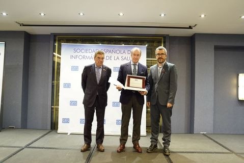 SEIS eSalud tweet media