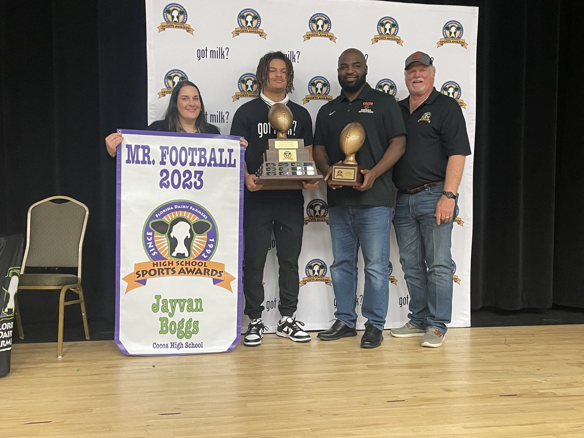 CocoaHighSchool's tweet photo. Jayvan Boggs, Mr. Football in the State of Florida! Tiger Pride! https://t.co/P1YGCkGVNS