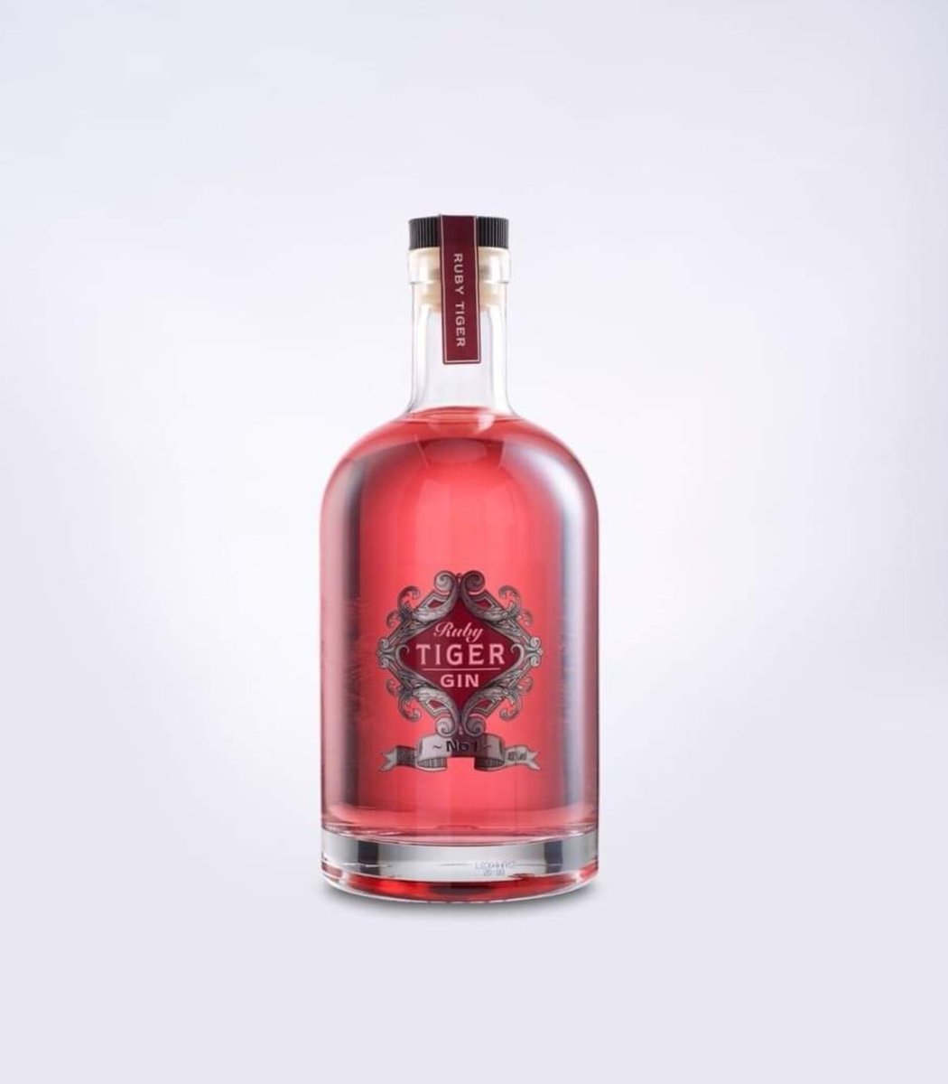 🍹 A BOTTLE OF TIGER GIN 🍹
(Worth £40)

🍹LIKE
🍹RETWEET
🍹FOLLOW <a href="/TheWiganRunner/">The Wigan Runner</a> 🙋🏻‍♂️ &amp; 
<a href="/TheTigerGin/">Tiger Gin®</a> 🍹

Who does Dry January anyway 🤷🏻‍♂️😂🤷🏻‍♀️
Good Luck Guys 🙂👍🏻

📆Winner Sun 28th Jan📆
Enter on T,FB or Inst

#Competition #GiveAway #Winter #2024 #Gin #Win #Fun #December #Retweet