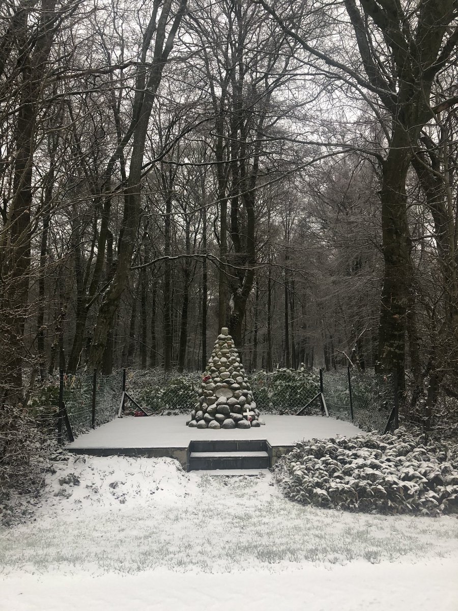 Thought I would post a random few photos taken in the last few days. Ernest Shephard’s grave “A Sargeant -Majors War” AIF Cemetery Flers, Albert in the snow, 1/9th Highland Light Infantry (Glasgow Highlanders) Memorial. It’s been rather chilly of late.